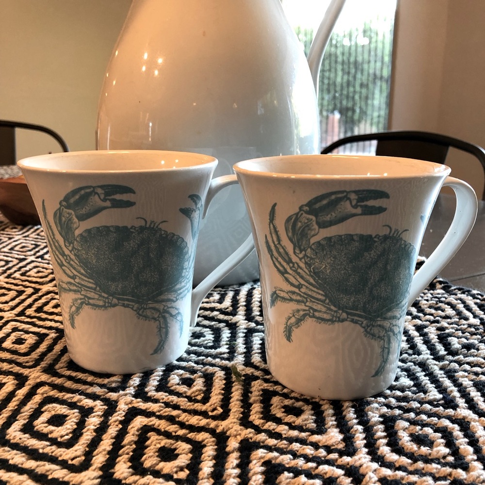 Coastal Life Crab Mugs (Set of 2) - Picture 4 of 7